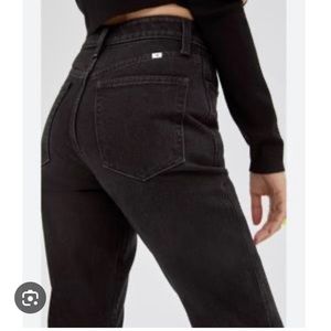 Aritzia Sunday Best Stovepipe jean